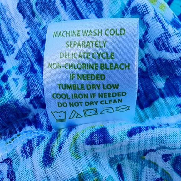 Lilly Pulitzer racerback top - Picture 5 of 9